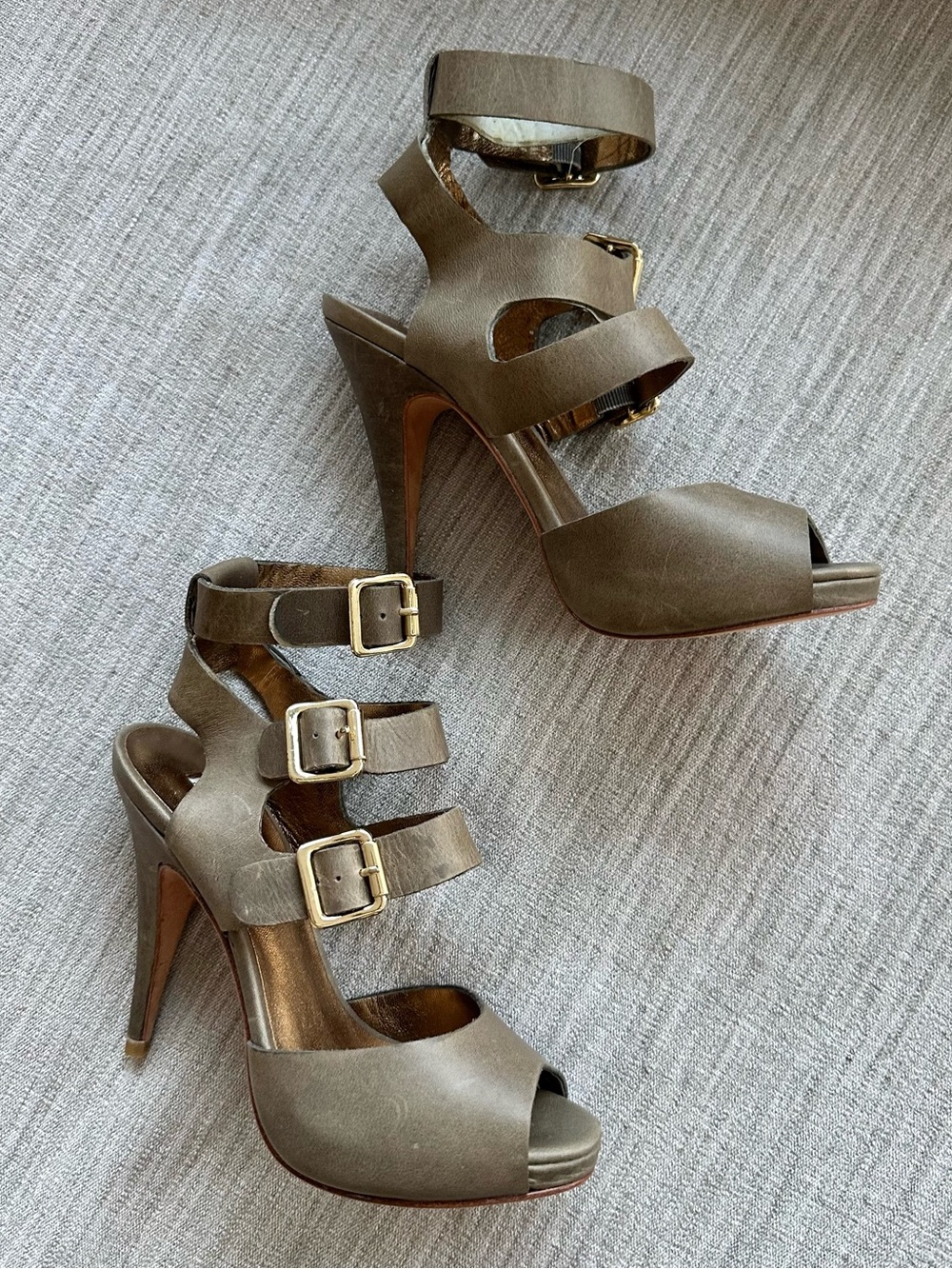 Cynthia Vincent Olive Strappy High Heel Sandals with Buckle Detail *Brand New*